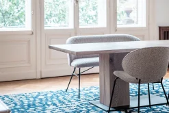 Bank Alvaro 4-Sitzer Bouclé grau