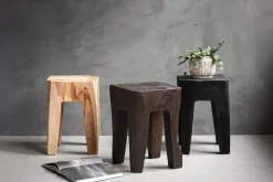 Beisteller Vito recycletes Teakholz schwarz