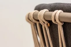 Designstuhl Baga mit zweiteiger Polsterung braun