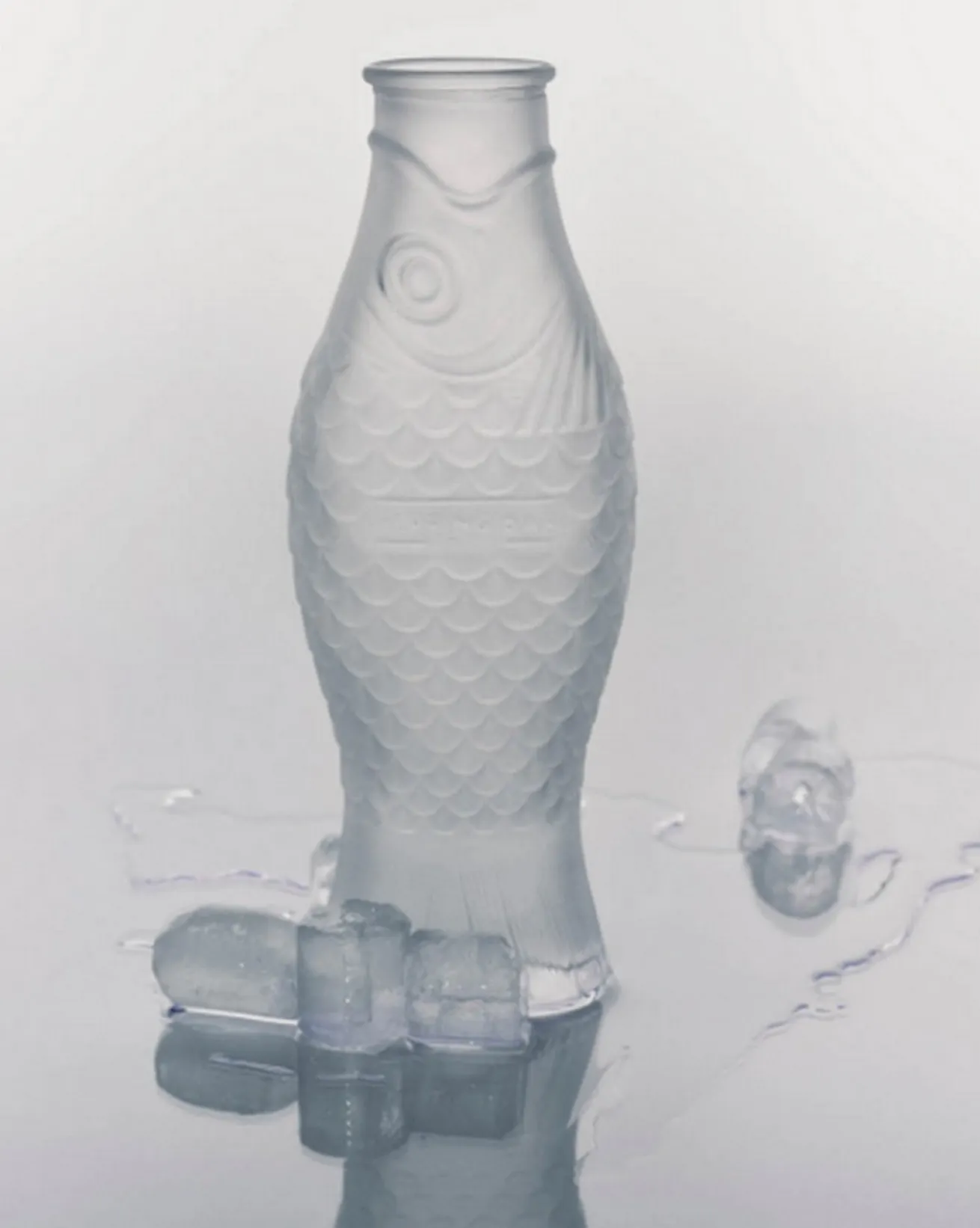 Karaffe Fish & Fish Glas gefrostet H 29 cm