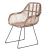 Rattanstuhl mit Armlehne und Metallkufe
