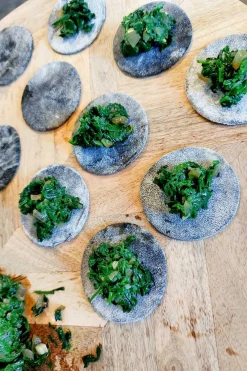 Schneidebrett massiv Holz D 40 cm