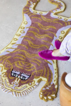 Teppich Tigerin hellbraun rosa