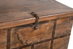 Truhe Vintage natur