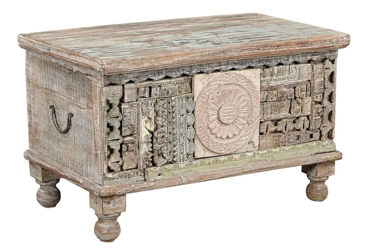 Truhe Vintage whitewashed