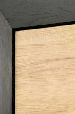 TV Board Blackbird Eiche massiv B 180 cm