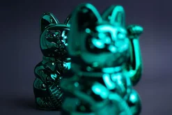 Winkekatze Lucky Cat Cosmic shiny grün