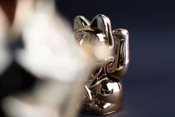 Winkekatze Lucky Cat Cosmic shiny platin